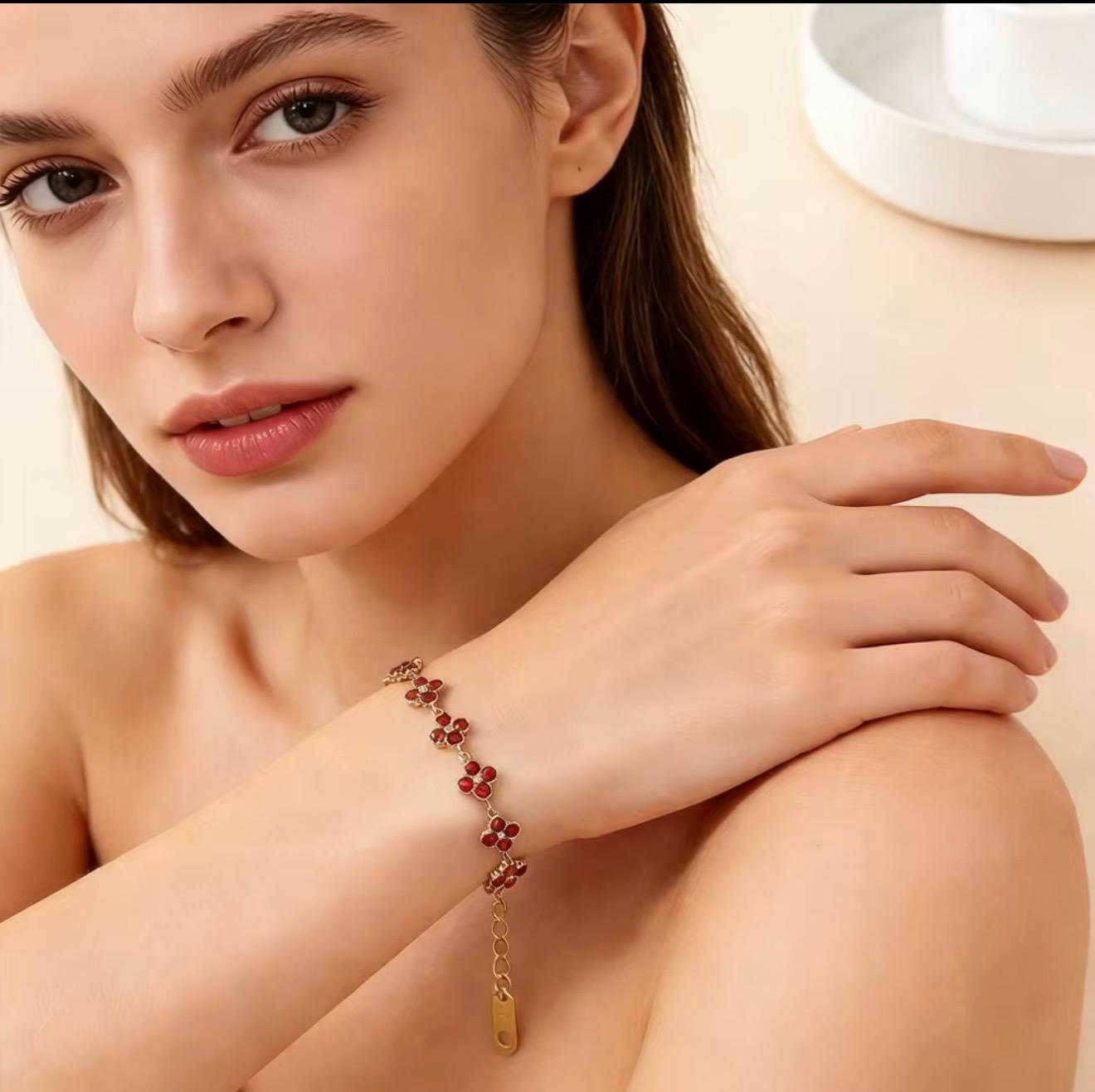 Bracciale Fiori di Zircone — Placcato Oro 18K